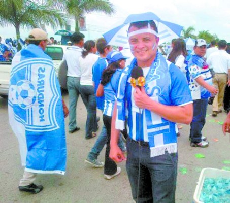 Cinco disparos tenía el cuerpo del periodista hondureño Herlyn Espinal