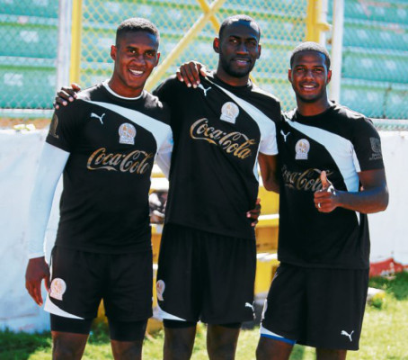 'El asado lo invita Boniek”