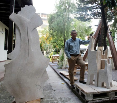 Darío Rivera y su promesa de mármol a Obed Valladares