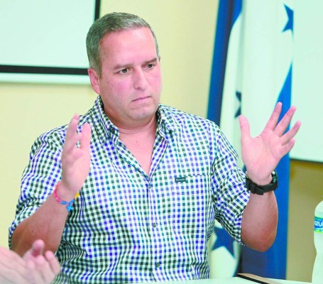 Mentes maquiavélicas contra la Policía Nacional