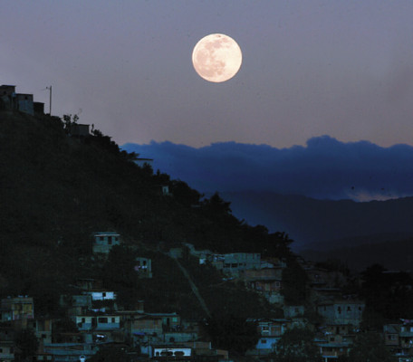Hondureños disfrutarán de espectacular 'superluna”