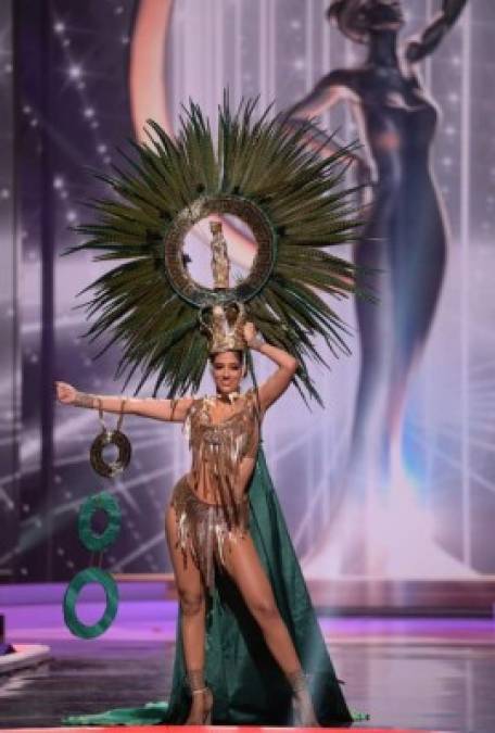 Elegancia y estilo: Miss Honduras destaca con preciosos looks (FOTOS)