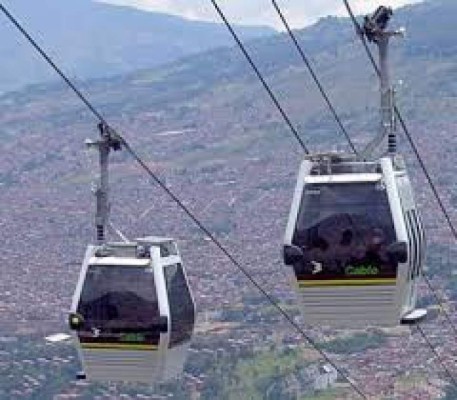 Más de 30 mil personas a diario utilizarían el teleférico en la capital de Honduras