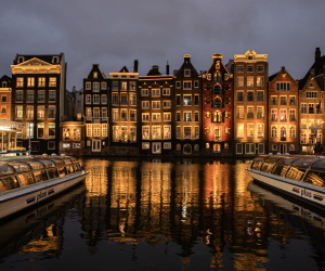Se quiere limitar las estancias hoteleras en Amsterdam a 20 millones al año, contra 25.2 millones en el 2019.
