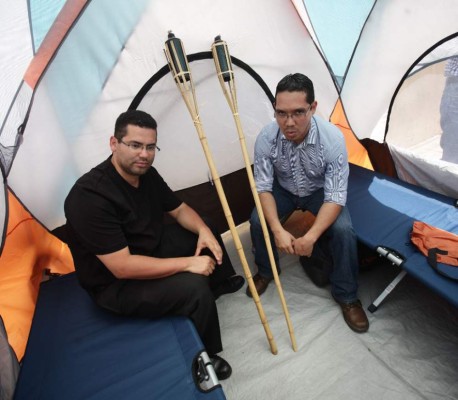 Indignados hondureños inician huelga de hambre