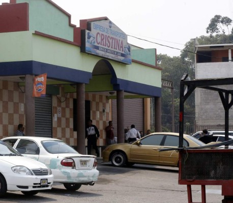 Empresa de transporte Cristina cierra operaciones ante cobro de extorsión