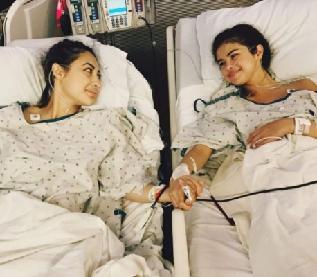 Francia Raisa sufrió depresión tras donarle a Selena Gómez un riñón; así es su cicatriz