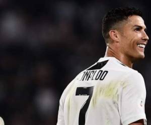 Este incidente se suma a la polémica ocurrida una semana anterior, cuando Ronaldo abandonó Turín para incorporarse a sus selección. Foto: AFP