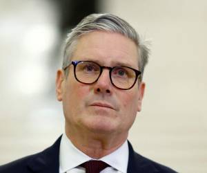 Keir Starmer, nuevo Primer Ministro, se postuló con la promesa de “electricidad sin carbono para el 2030”. (Clodagh Kilcoyne/Reuters)