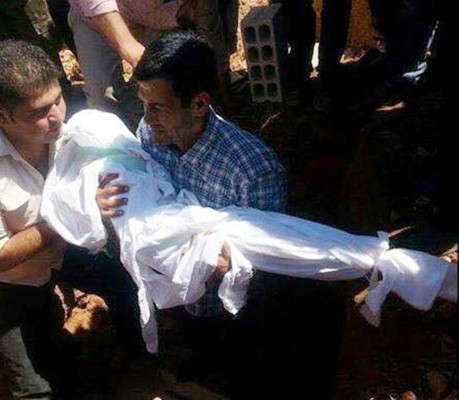 Entierran a los niños migrantes ahogados