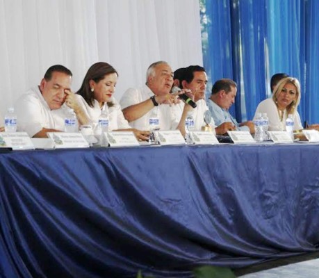 Darán becas a hijos de policías asesinados