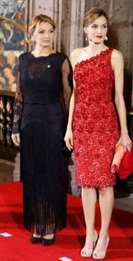 Letizia y Angélica compiten en estilo
