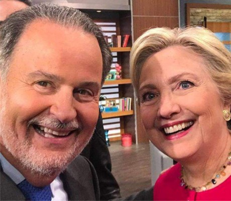 Raúl de Molina es atacado nuevamente en Facebook