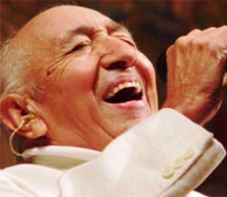 Muere cantautor venezolano Simón Díaz