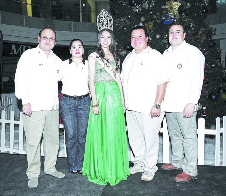Andrea Torres es la nueva soberana de señorita Ferisur