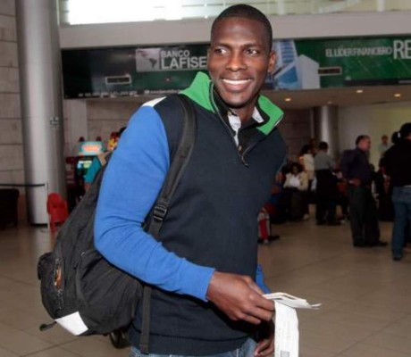 Javier Estupiñán vuelve al Olimpia