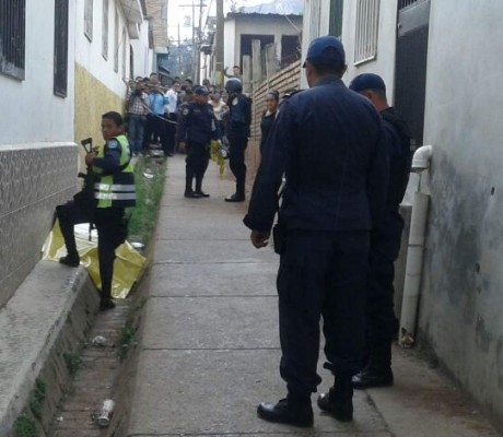 A balazos matan a una universitaria en el Hato de Enmedio