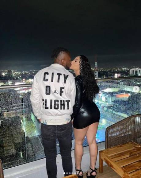 Jugador de Motagua sorprende con su despampanante novia