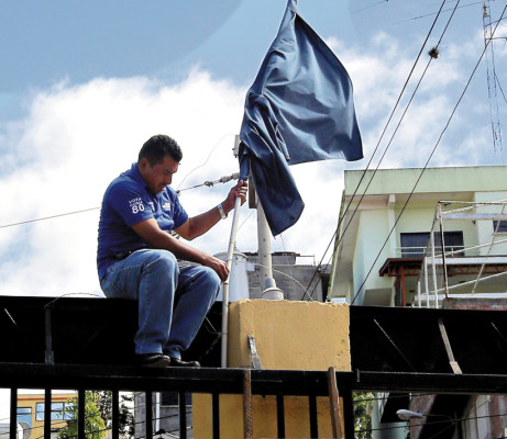 Aldeas y caseríos de Comayagua reciben material electoral