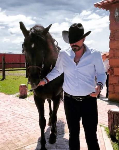 Pancho Ugalde, el hermano de Ana Bárbara que seguramente no conocías