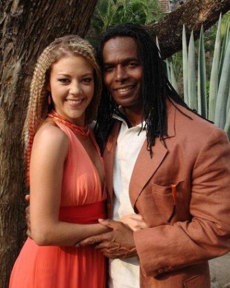 Desde rubia hasta pelirroja: así ha sido la transformación de Fernanda Carrillo con los años