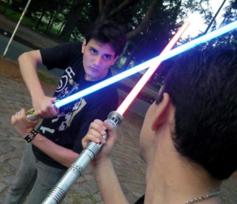 ¿Por cuánto se vende un sable de luz de la saga de 'Star Wars'?