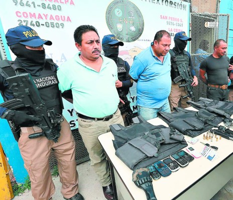 Honduras: A la cárcel dos presuntos asesinos de maestra