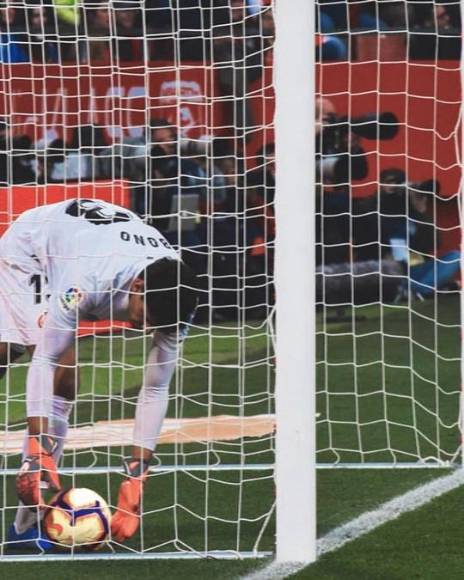 Yassine Bounou, el arquero estrella de Marruecos nacido en Canadá con acento argentino
