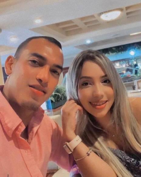 De película: Jugador de Real España propone matrimonio a su novia y esta fue la respuesta (FOTOS)