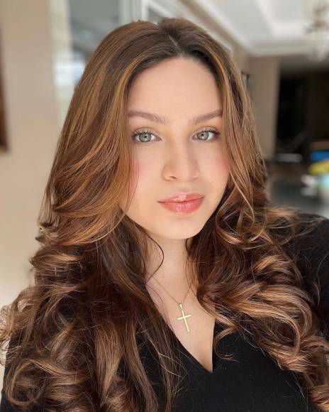 Las hijas de JOH: estudios, pasatiempos y anécdotas familiares