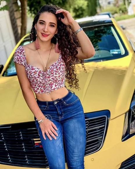 Keren Canelón, tiktoker venezolana criticada por asegurar que fue abuela “a los 22 años”