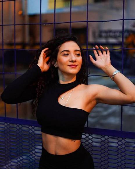 Keren Canelón, tiktoker venezolana criticada por asegurar que fue abuela “a los 22 años”