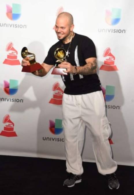 Ellos fueron los artistas peor vestidos de los Latin Grammy 2017