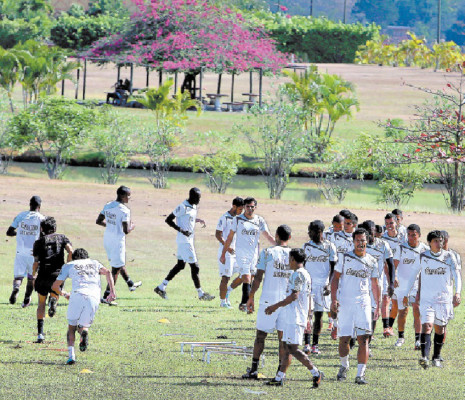 Olimpia recuperó plantel para enfrentar a Platense