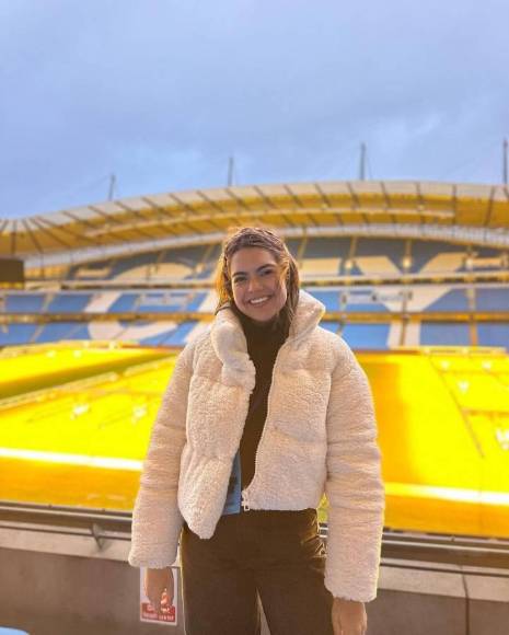 Las hermosas periodistas que roban miradas en los estadios de la Copa América 2024