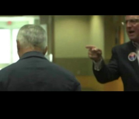 ''¡Lárgate de mi país!'', le gritó un simpatizante de Trump a periodista de Univisión