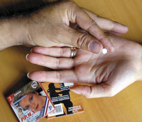 No descartan plebiscito por la PAE