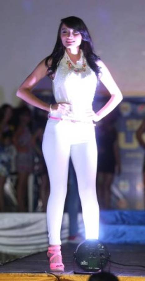 Fabiola Carrasco es la nueva Señorita Juventud