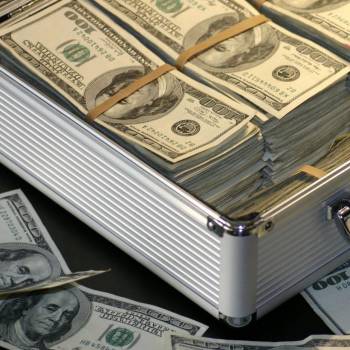 BCH adjudicó en abril el 75% de la demanda de dólares en la subasta de divisas