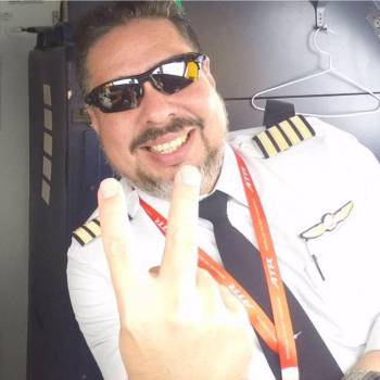 Padre y esposo era Luis Araya, piloto experimentado que murió en accidente aéreo en Roatán