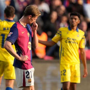 Barcelona pierde 1-2 ante Las Palmas y peligra su liderato en LaLiga