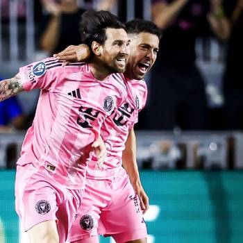 Messi marcó doblete y metió al Inter Miami en semifinales de Concacaf Champions Cup