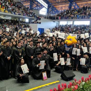 La UNAH entrega títulos a 1,538 nuevos profesionales