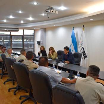 El CNE y Fuerzas Armadas coordinan logística para las primarias del 9 de marzo