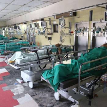 Sectores reaccionan con indignación por escasez de algodón en el Hospital Escuela