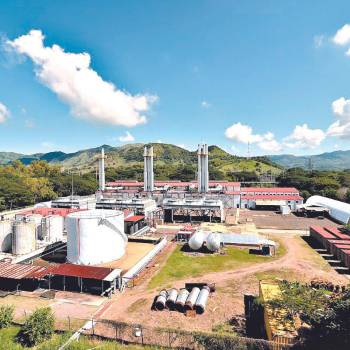 De acuerdo con proyecciones de la CREE, la demanda máxima para 2024 puede alcanzar 1,936 mws, con un crecimiento interanual de 116 megas, equivalente a 6.37%