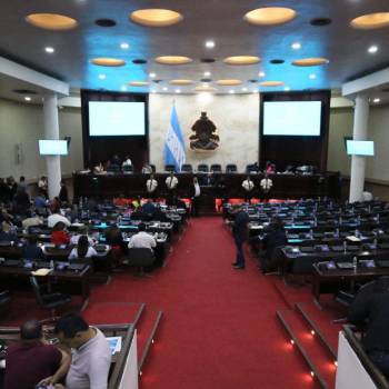 Tres préstamos con la CAF por $190 millones traban al Congreso Nacional