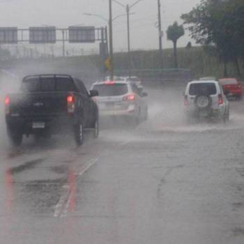 Lluvias y tormentas eléctricas afectarán este miércoles varias regiones del país