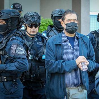 El juez convocó a Cosenza para la audiencia de presentación y evacuación de pruebas el jueves 15 de febrero 9:00 a.m. Mientras tanto permanecerá recluido en la Dirección de Fuerzas Especiales
