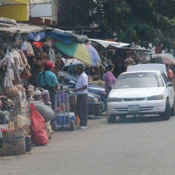 Sector comercio de Tegucigalpa, afectado por baja circulación de efectivo